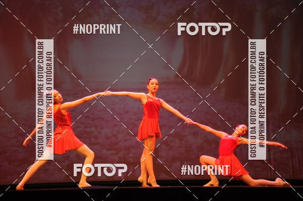 Buy your photos of the eventJardim Secreto - Espetaculo de Dana on Fotop