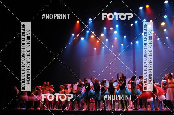 Buy your photos of the eventJardim Secreto - Espetaculo de Dana on Fotop