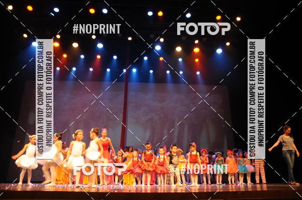 Buy your photos of the eventJardim Secreto - Espetaculo de Dana on Fotop