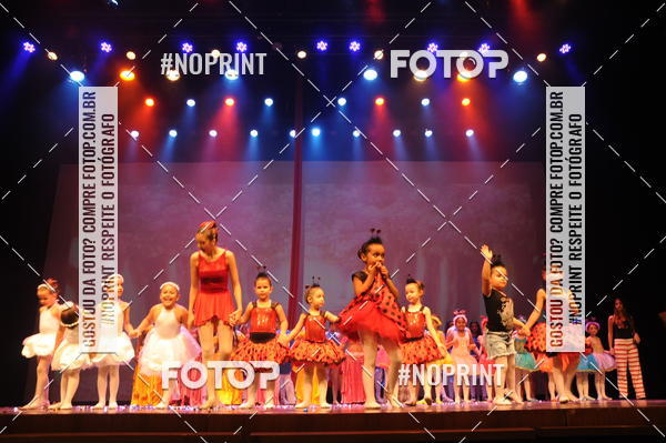 Buy your photos of the eventJardim Secreto - Espetaculo de Dana on Fotop