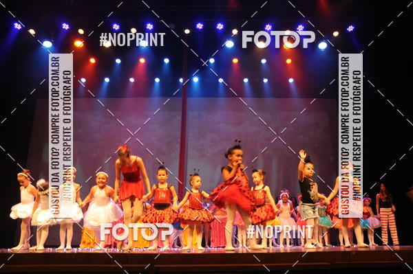 Buy your photos of the eventJardim Secreto - Espetaculo de Dana on Fotop