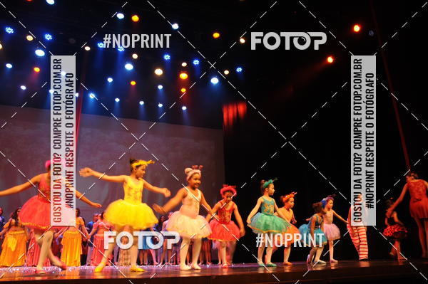 Buy your photos of the eventJardim Secreto - Espetaculo de Dana on Fotop