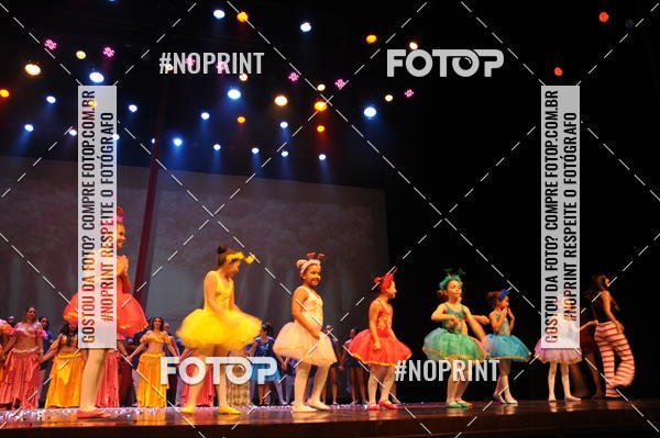 Buy your photos of the eventJardim Secreto - Espetaculo de Dana on Fotop