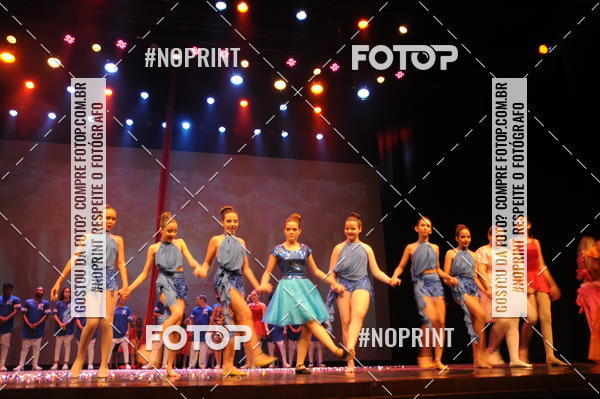 Buy your photos of the eventJardim Secreto - Espetaculo de Dana on Fotop