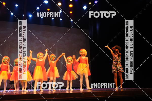 Buy your photos of the eventJardim Secreto - Espetaculo de Dana on Fotop