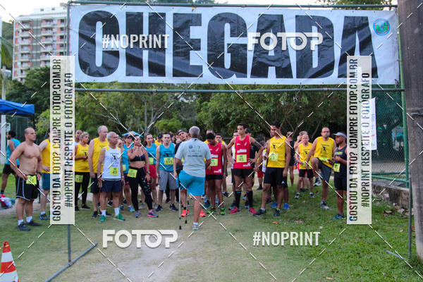 Buy your photos of the eventLagoa Night Run on Fotop