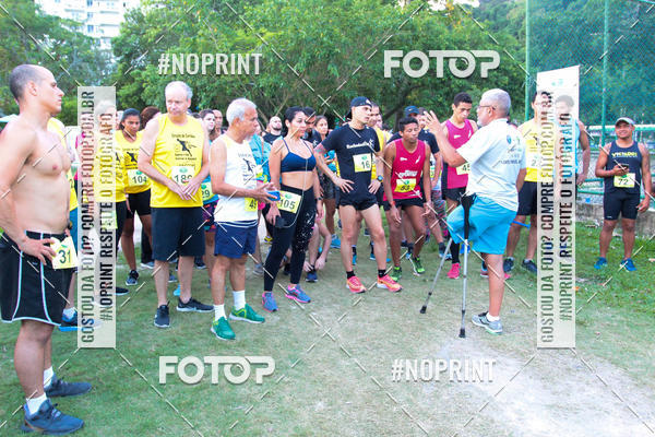 Buy your photos of the eventLagoa Night Run on Fotop