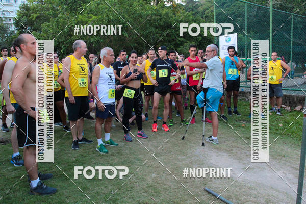 Buy your photos of the eventLagoa Night Run on Fotop