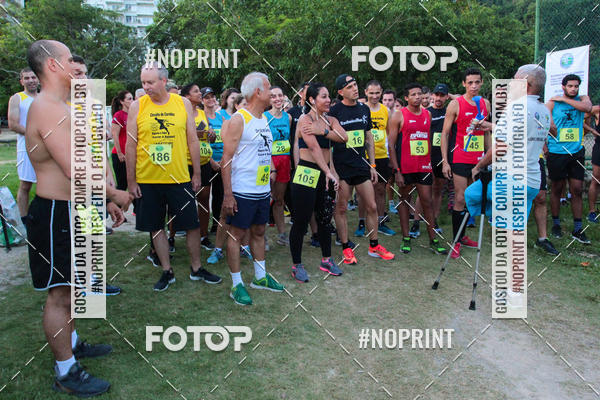 Buy your photos of the eventLagoa Night Run on Fotop