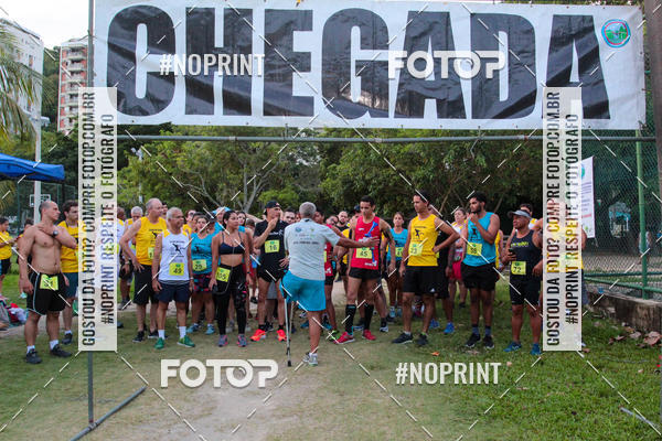 Buy your photos of the eventLagoa Night Run on Fotop