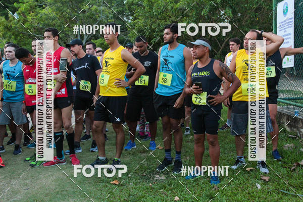 Buy your photos of the eventLagoa Night Run on Fotop
