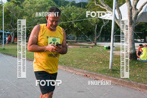 Buy your photos of the eventLagoa Night Run on Fotop