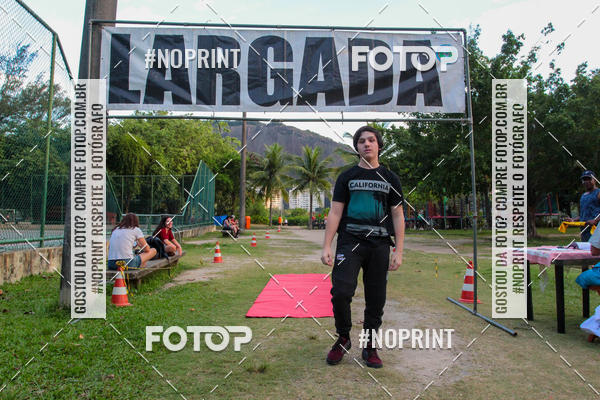 Buy your photos of the eventLagoa Night Run on Fotop