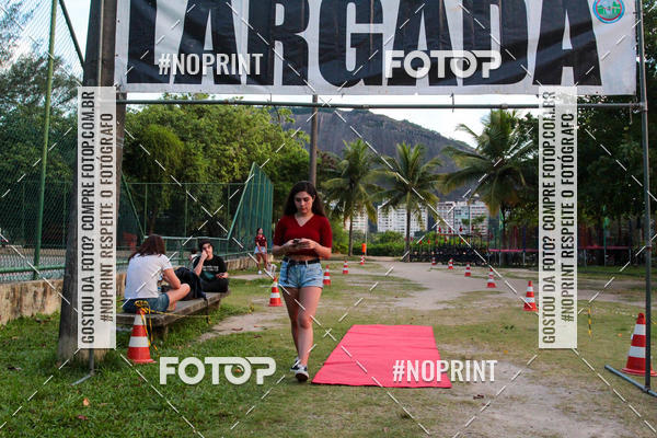 Buy your photos of the eventLagoa Night Run on Fotop