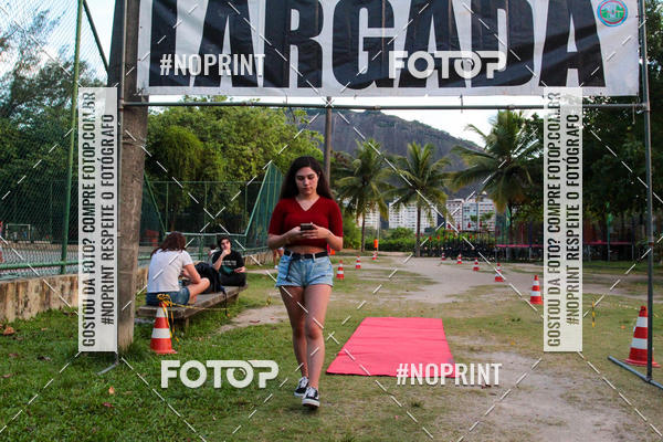 Buy your photos of the eventLagoa Night Run on Fotop