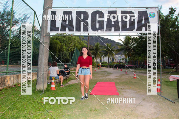 Buy your photos of the eventLagoa Night Run on Fotop