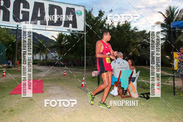 Buy your photos of the eventLagoa Night Run on Fotop