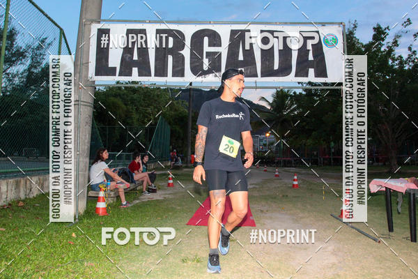 Buy your photos of the eventLagoa Night Run on Fotop