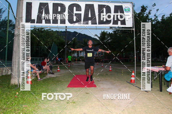 Buy your photos of the eventLagoa Night Run on Fotop