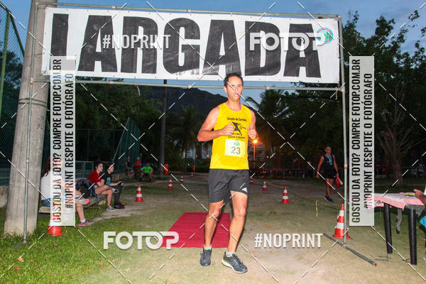 Buy your photos of the eventLagoa Night Run on Fotop