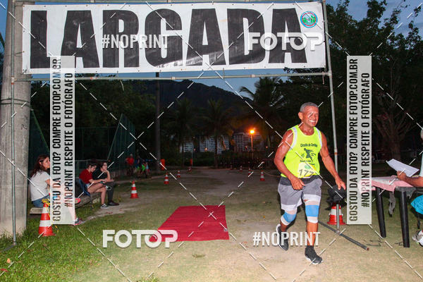 Buy your photos of the eventLagoa Night Run on Fotop