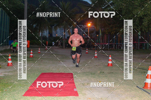 Buy your photos of the eventLagoa Night Run on Fotop
