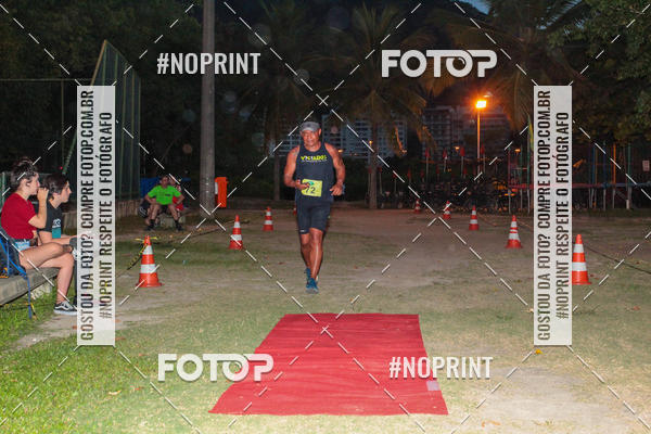 Buy your photos of the eventLagoa Night Run on Fotop