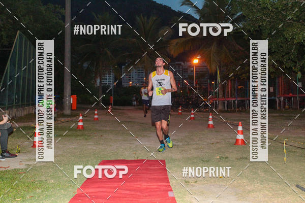Buy your photos of the eventLagoa Night Run on Fotop