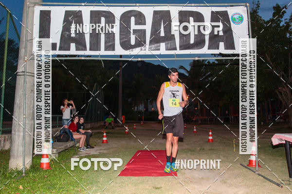 Buy your photos of the eventLagoa Night Run on Fotop