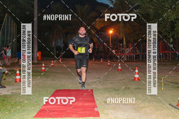 Buy your photos of the eventLagoa Night Run on Fotop