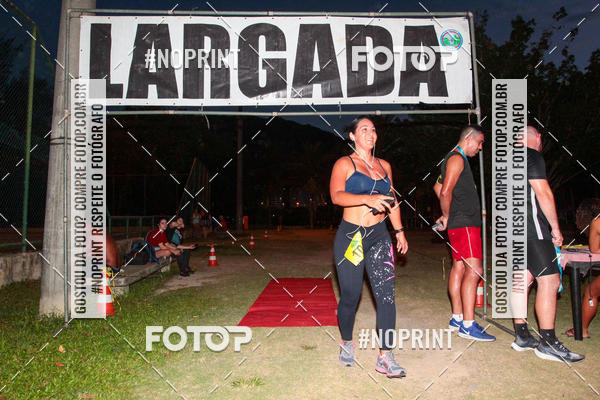 Buy your photos of the eventLagoa Night Run on Fotop