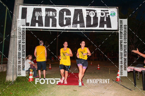 Buy your photos of the eventLagoa Night Run on Fotop
