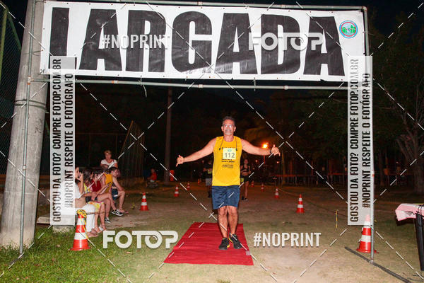 Buy your photos of the eventLagoa Night Run on Fotop