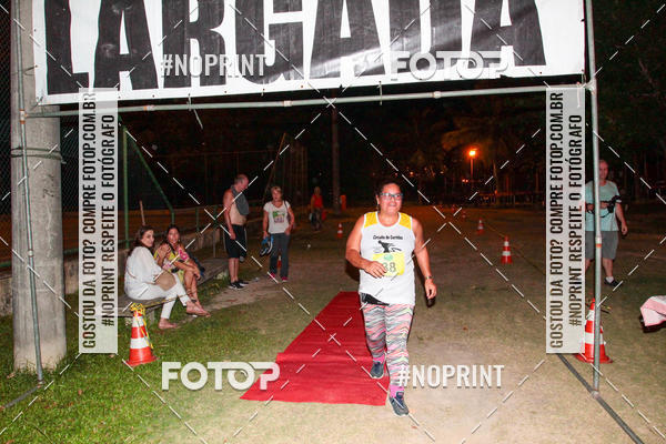 Buy your photos of the eventLagoa Night Run on Fotop