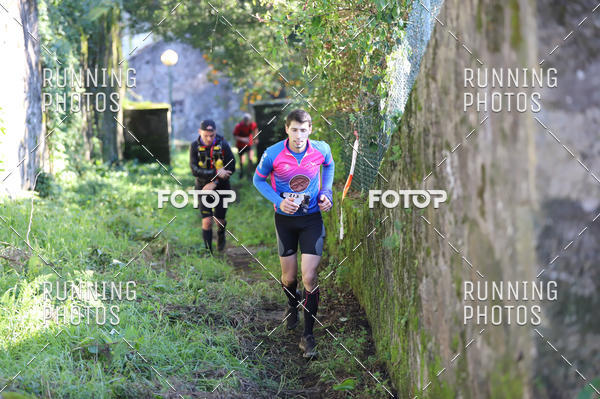 Buy your photos of the eventXMAS TRAIL on Fotop