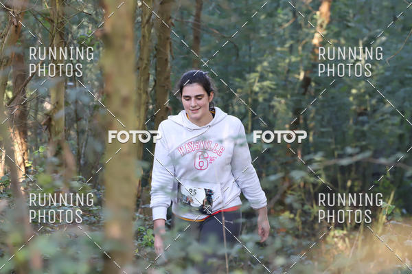 Buy your photos of the eventXMAS TRAIL on Fotop