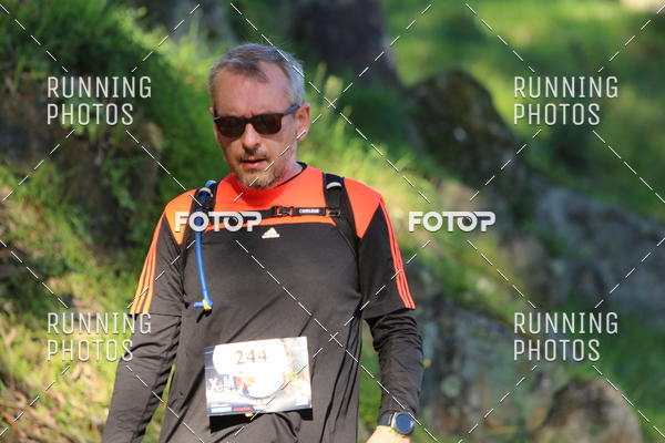 Buy your photos of the eventXMAS TRAIL on Fotop