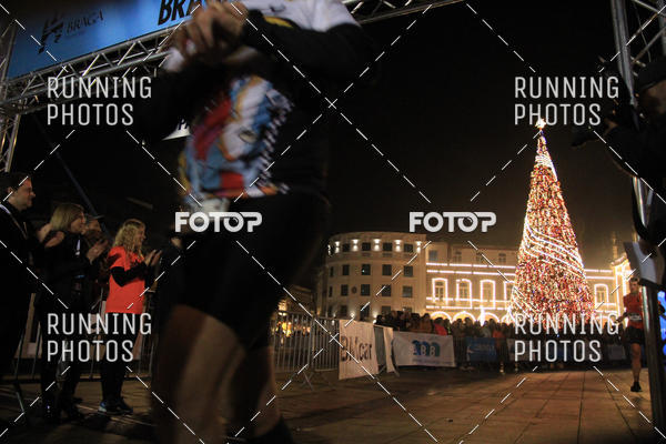 Buy your photos of the eventSao Silvestre Braga on Fotop