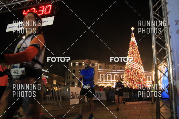 Buy your photos of the eventSao Silvestre Braga on Fotop