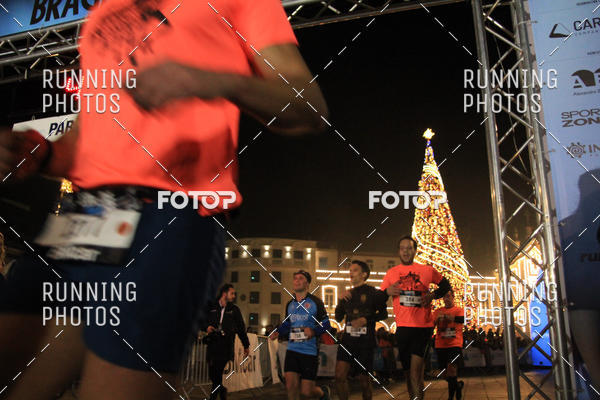 Buy your photos of the eventSao Silvestre Braga on Fotop