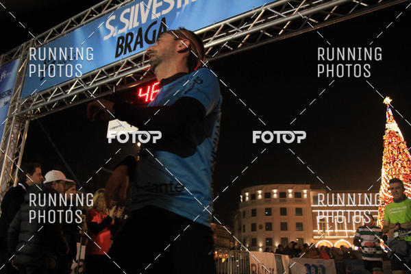 Buy your photos of the eventSao Silvestre Braga on Fotop