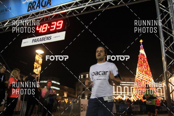 Buy your photos of the eventSao Silvestre Braga on Fotop