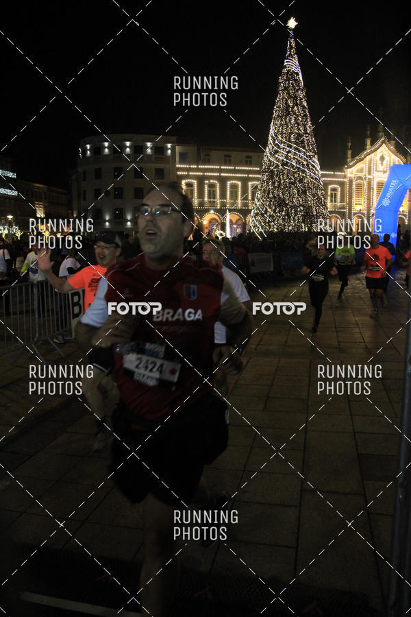 Buy your photos of the eventSao Silvestre Braga on Fotop