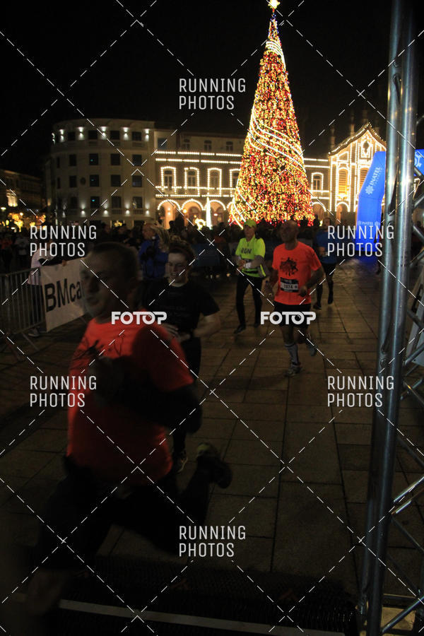 Buy your photos of the eventSao Silvestre Braga on Fotop