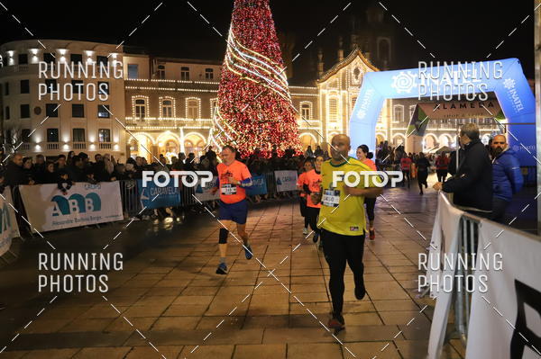 Buy your photos of the eventSao Silvestre Braga on Fotop