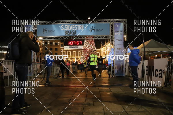 Buy your photos of the eventSao Silvestre Braga on Fotop