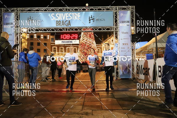 Buy your photos of the eventSao Silvestre Braga on Fotop