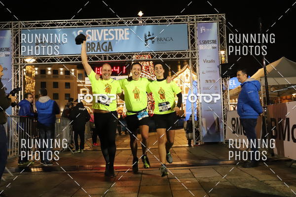 Buy your photos of the eventSao Silvestre Braga on Fotop