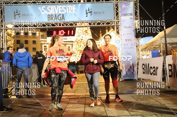 Buy your photos of the eventSao Silvestre Braga on Fotop