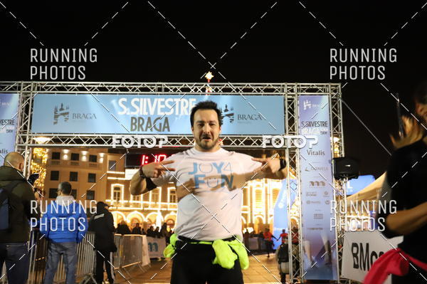 Buy your photos of the eventSao Silvestre Braga on Fotop